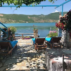 Rosa Bed & Breakfast